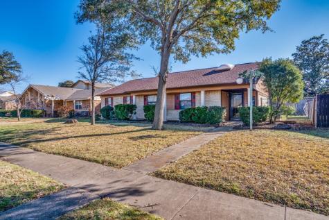 3006 Chisholm Trail Garland TX 75042