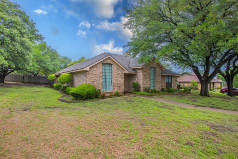 9900 Oak Ridge Circle Woodway TX 76712