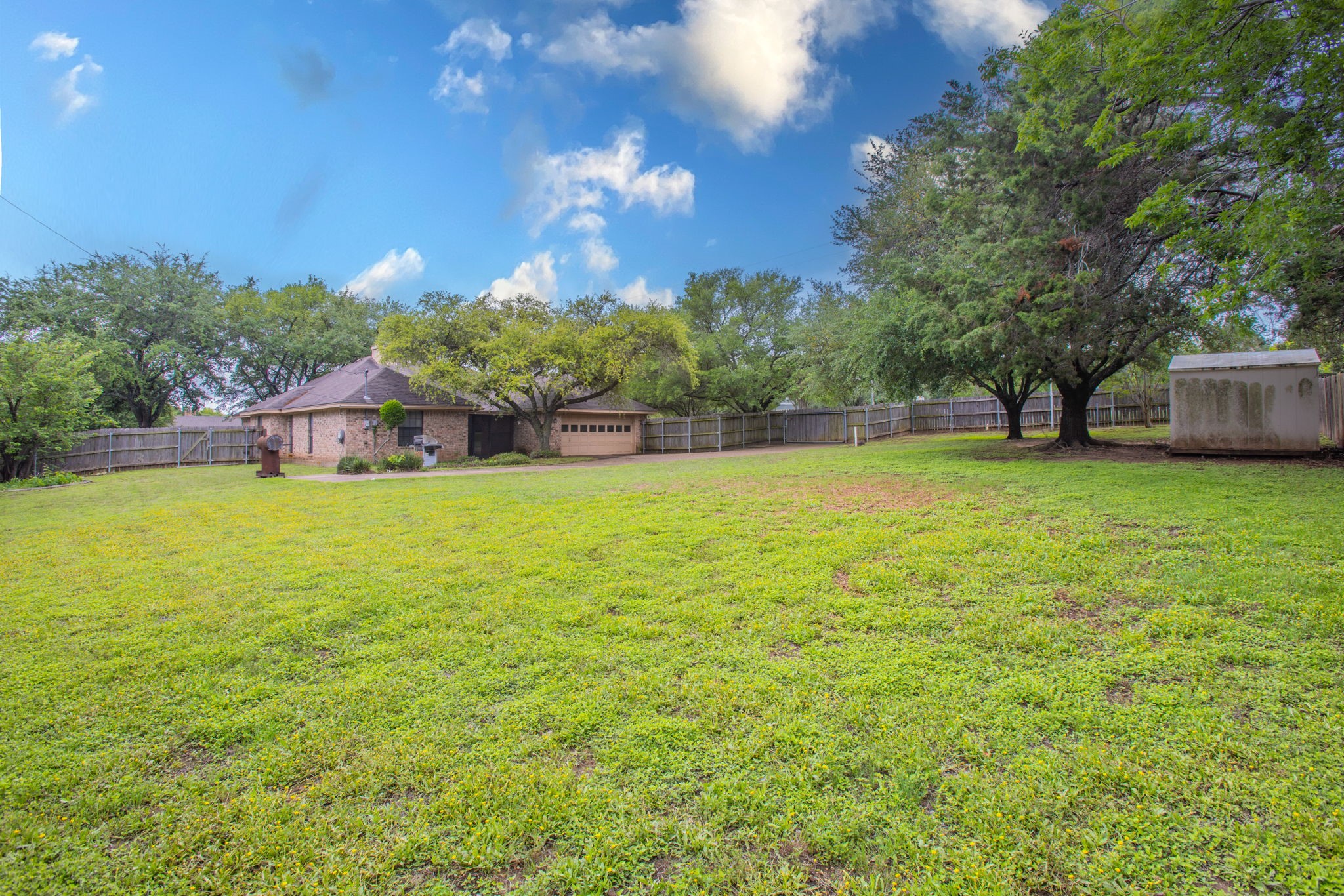 9900 Oak Ridge Circle Woodway TX 76712