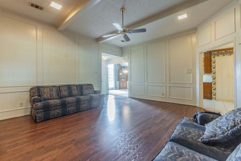 9900 Oak Ridge Circle Woodway TX 76712