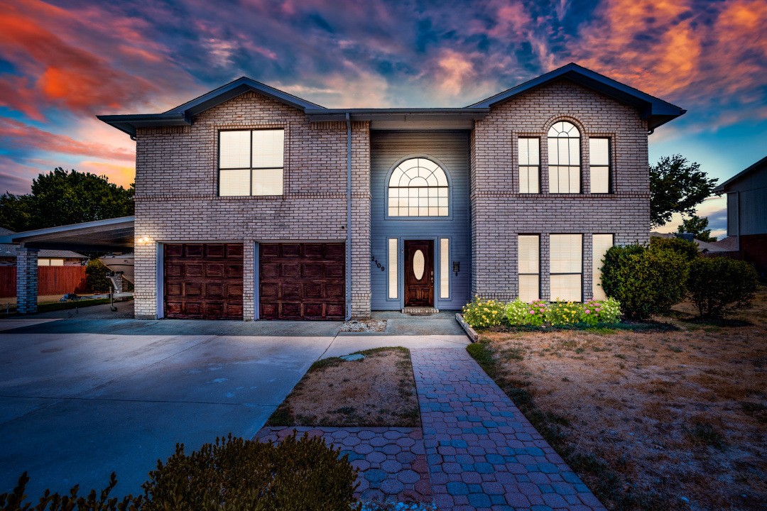 2109 Bowie Lane Corinth TX 76210