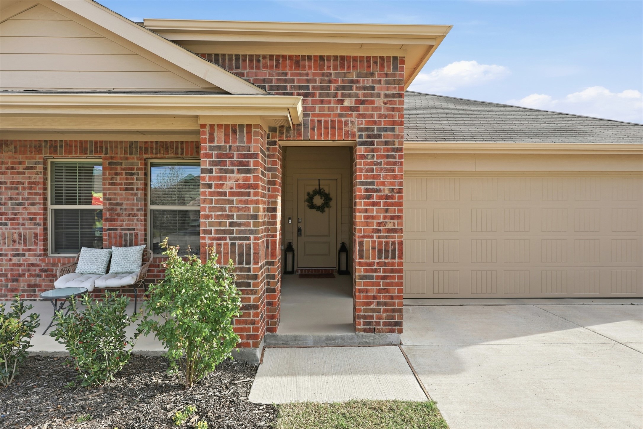 613 Whitecomb Lane Justin TX 76247