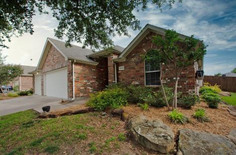 4002 Silver Lake Trail Heartland TX 75126