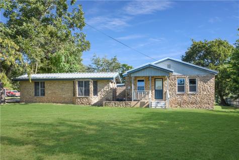 2309 Bridge Street Gatesville TX 76528
