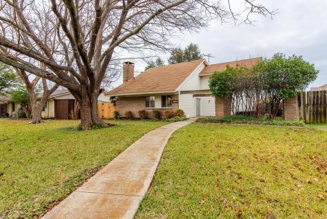 3422 King Arthur Drive Garland TX 75044
