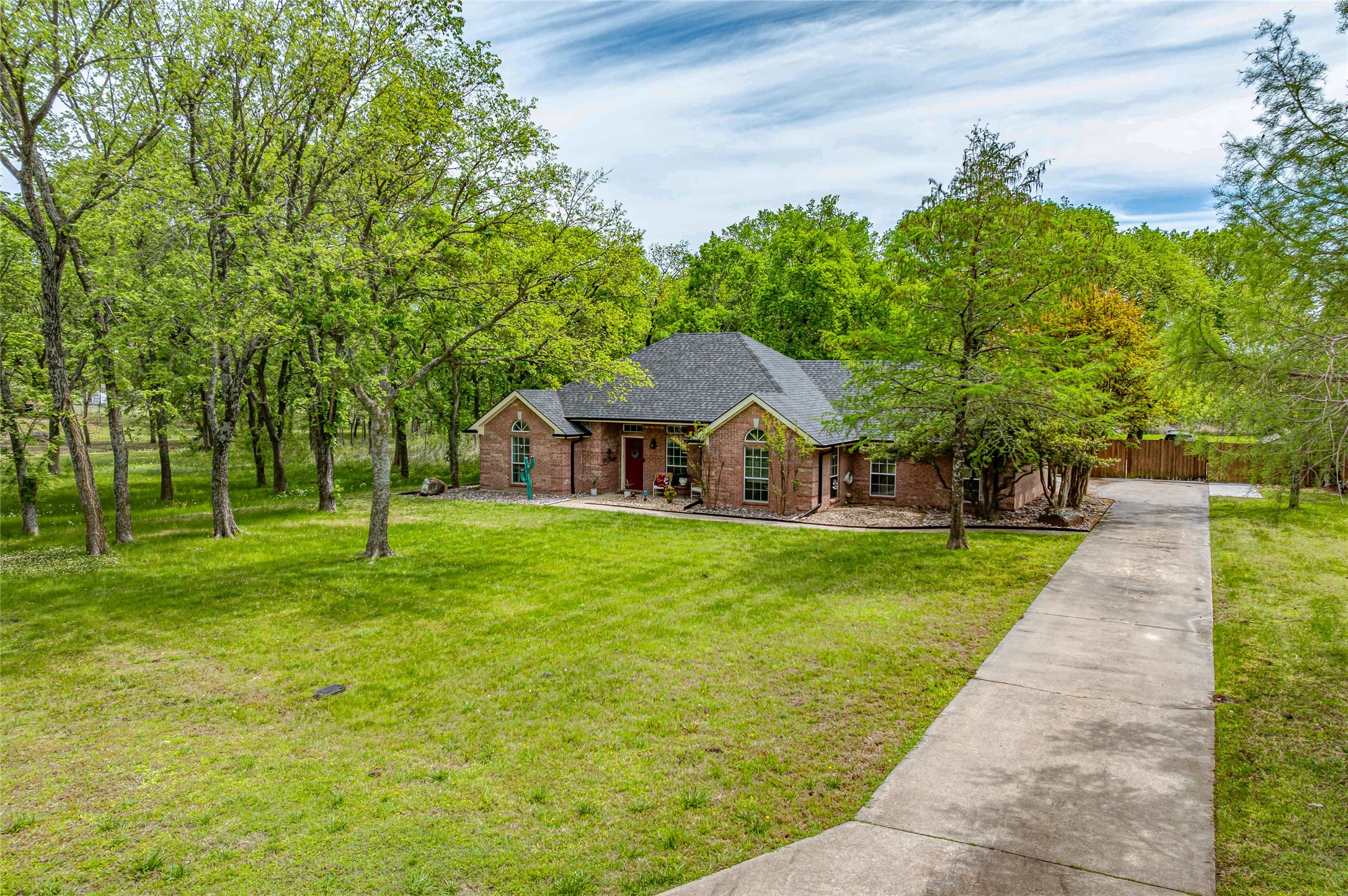 266 Tee Taw Circle Sherman TX 75092