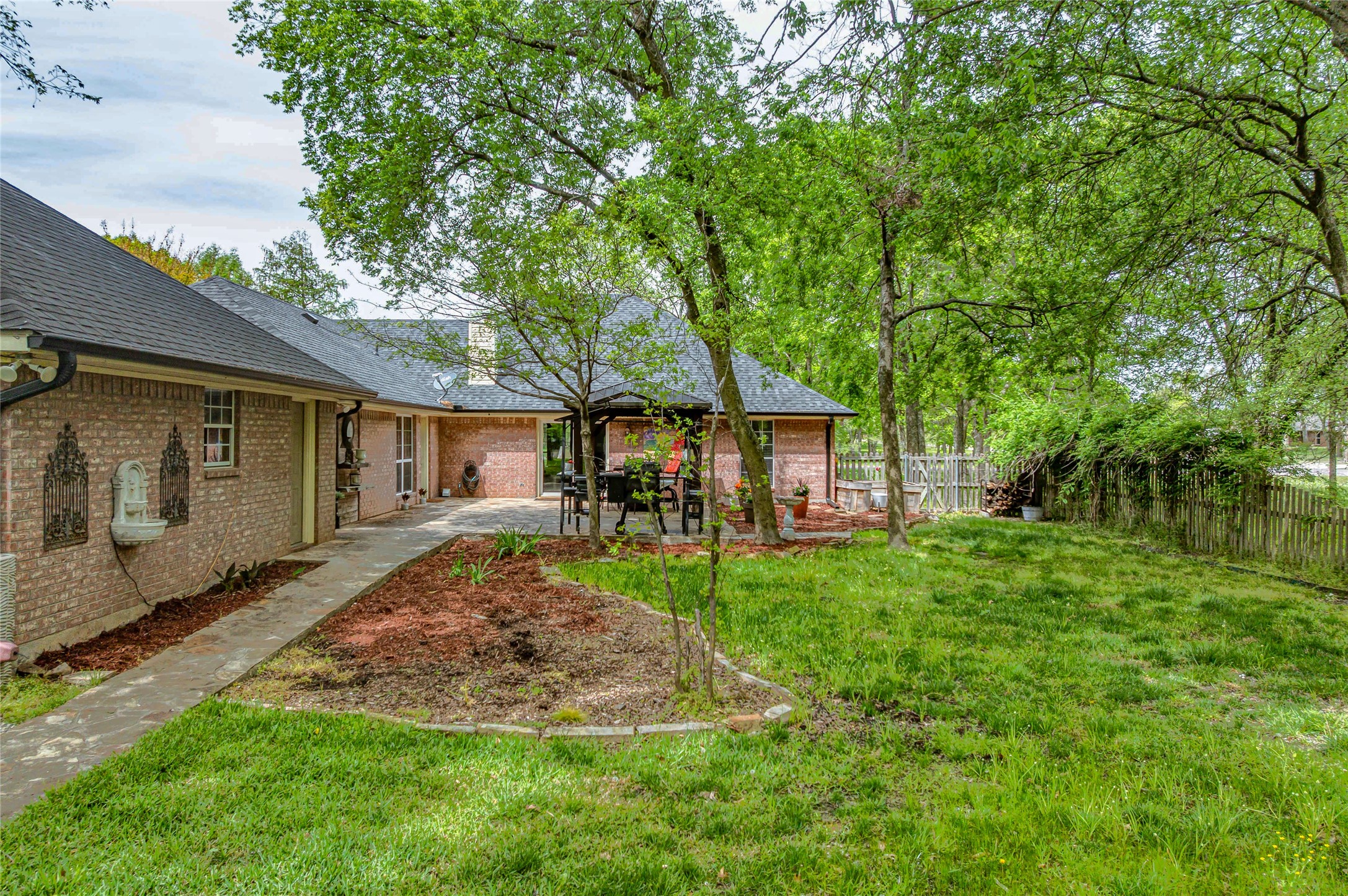 266 Tee Taw Circle Sherman TX 75092