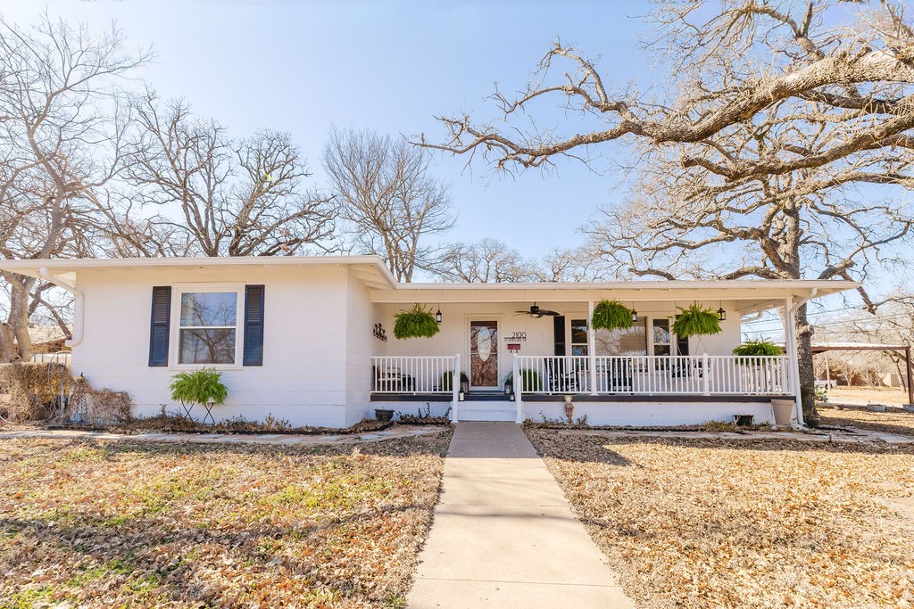 2100 Morningside Drive Mineral Wells TX 76067