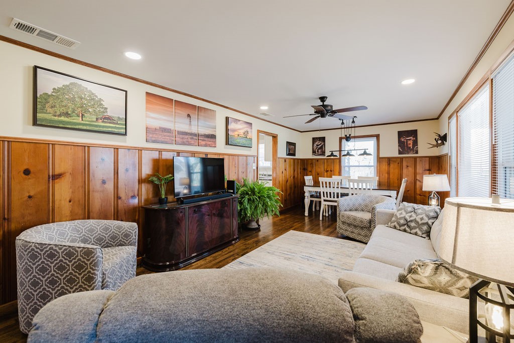 2100 Morningside Drive Mineral Wells TX 76067