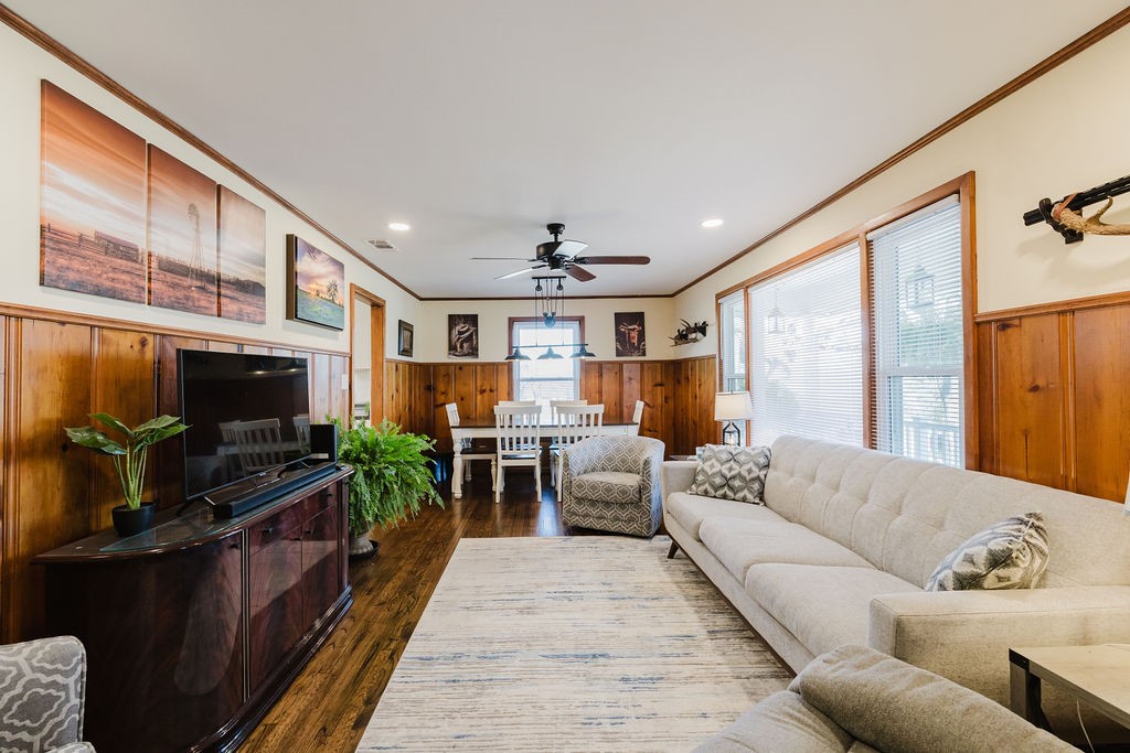 2100 Morningside Drive Mineral Wells TX 76067