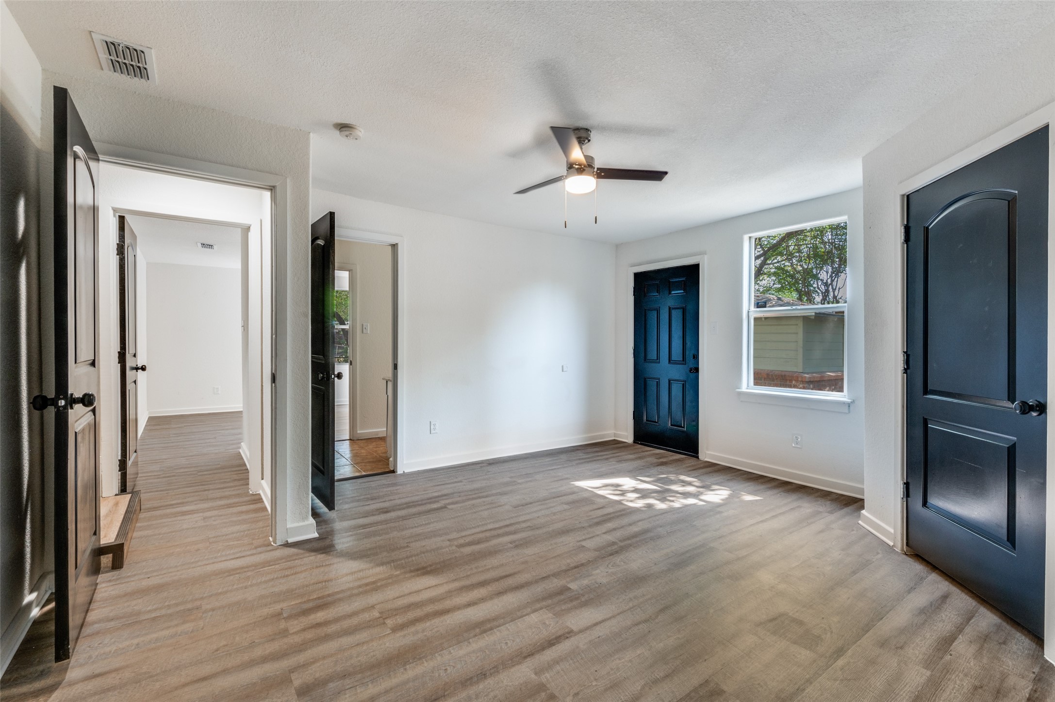 4101 Valentine Street Fort Worth TX 76107