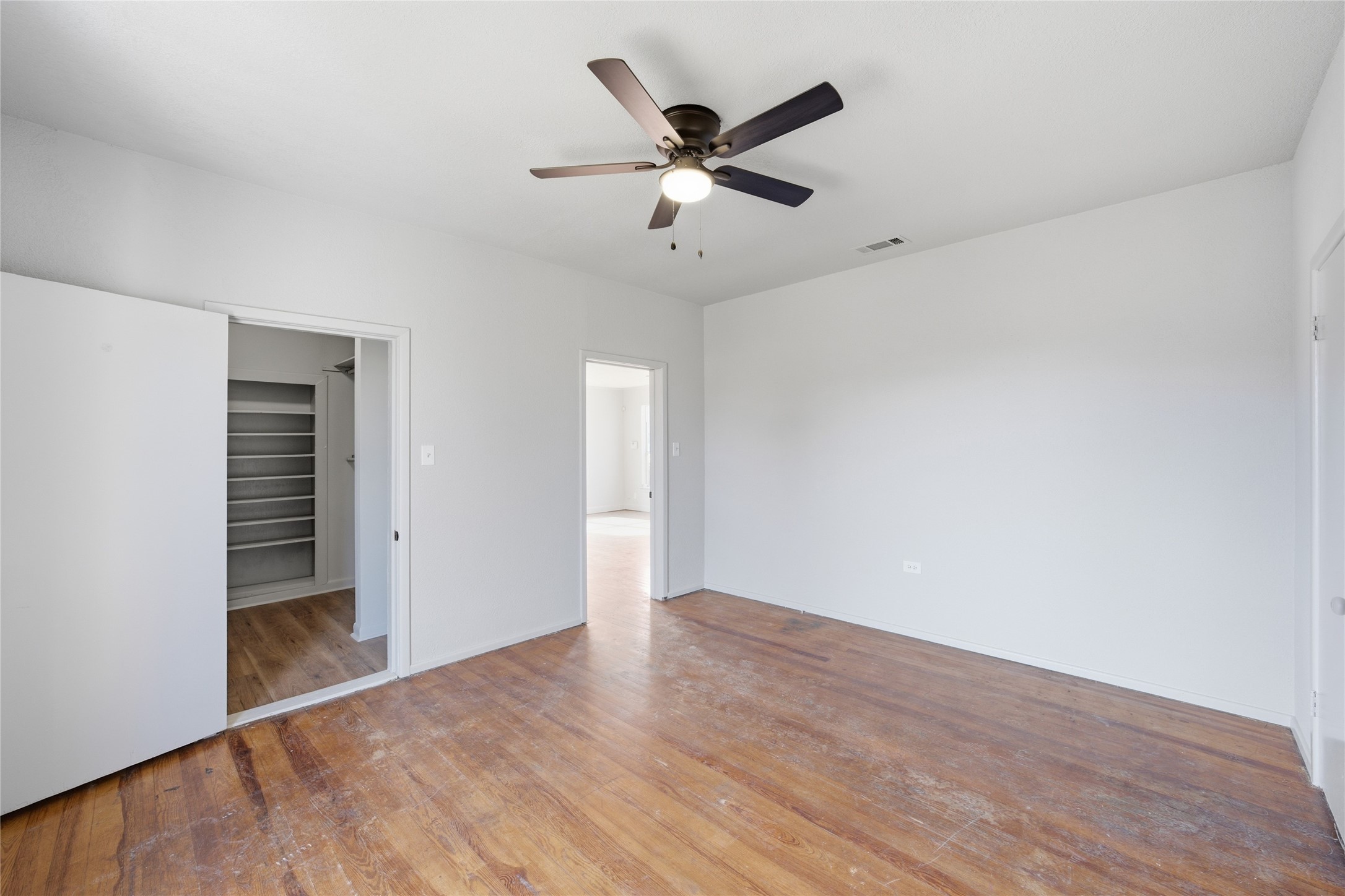 1215 N 18th Street Waco TX 76707