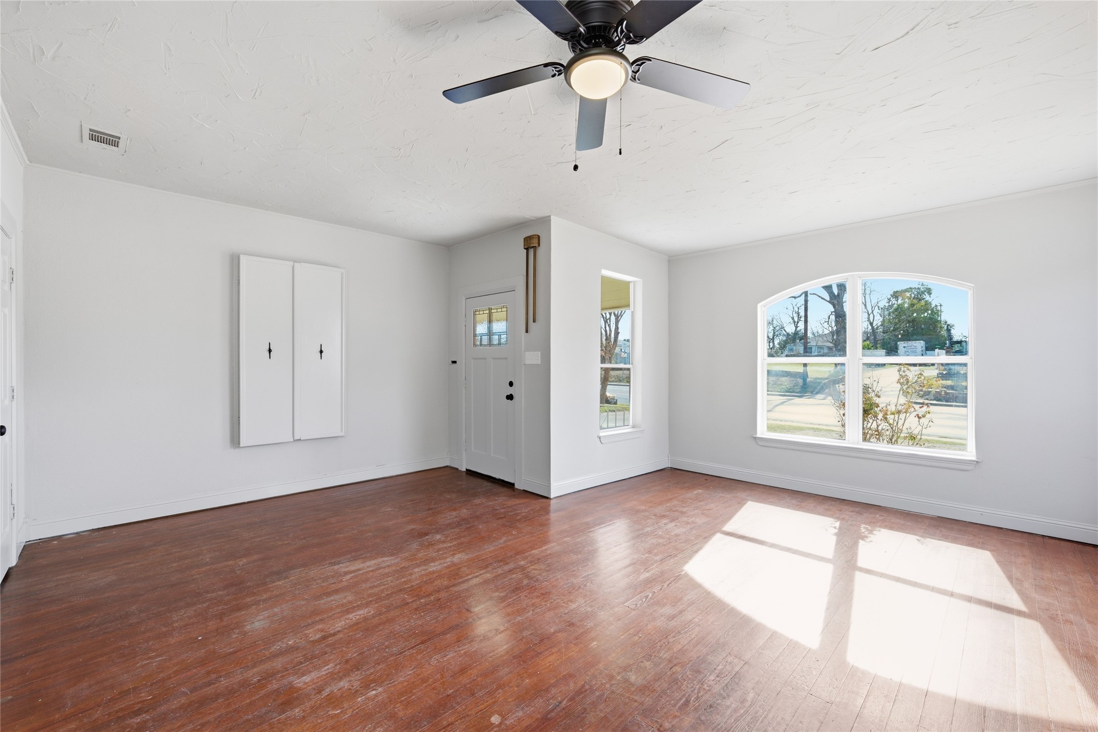 1215 N 18th Street Waco TX 76707