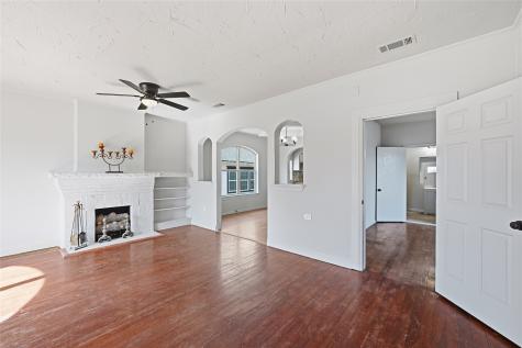 1215 N 18th Street Waco TX 76707