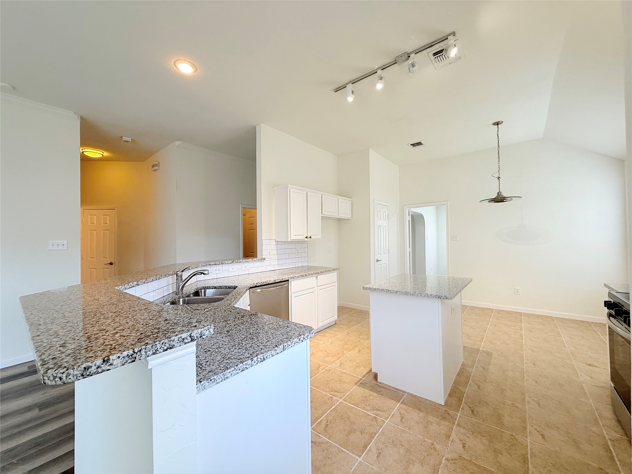 7960 Salmon Run Way Fort Worth TX 76137