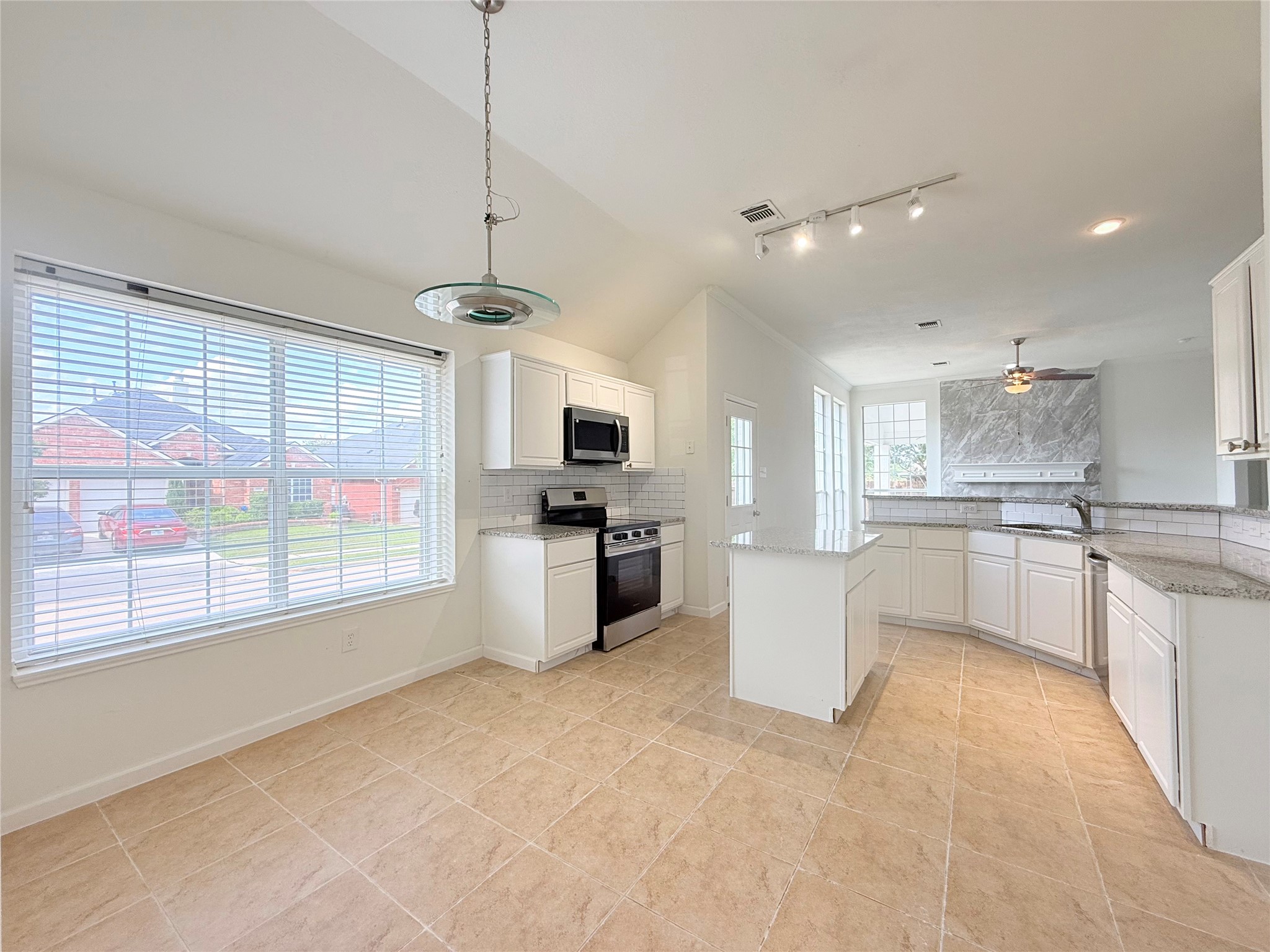 7960 Salmon Run Way Fort Worth TX 76137