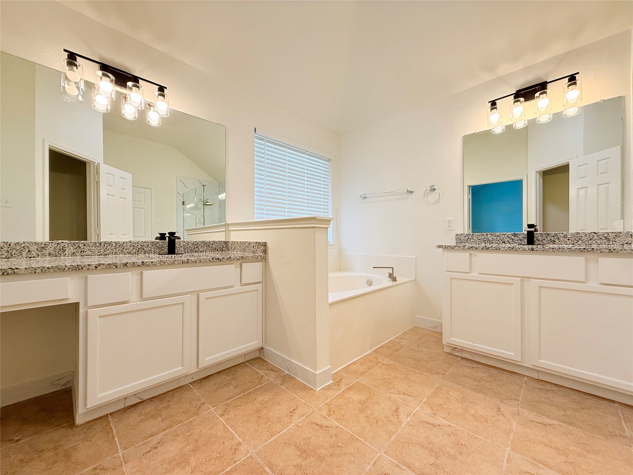 7960 Salmon Run Way Fort Worth TX 76137