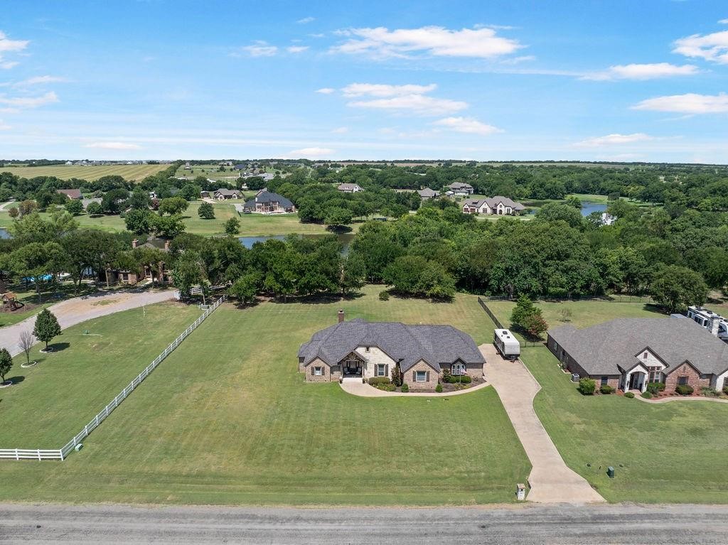 577 Hidden Lakes Boulevard Gunter TX 75058