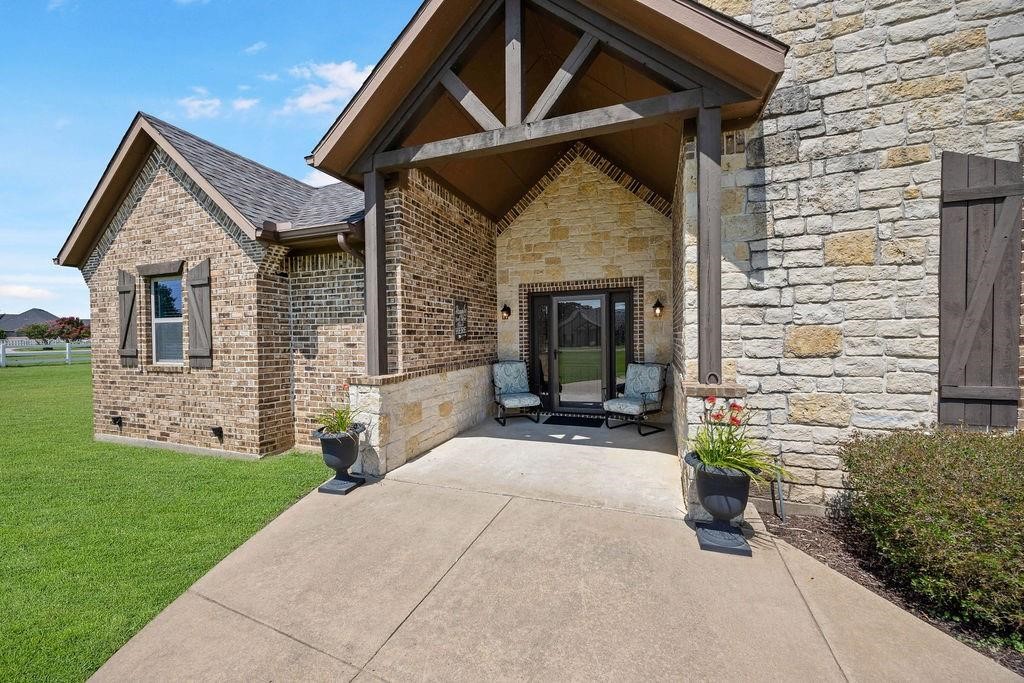 577 Hidden Lakes Boulevard Gunter TX 75058