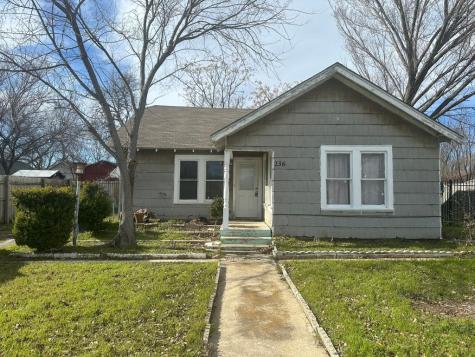 236 S Wilson Street Burleson TX 76028