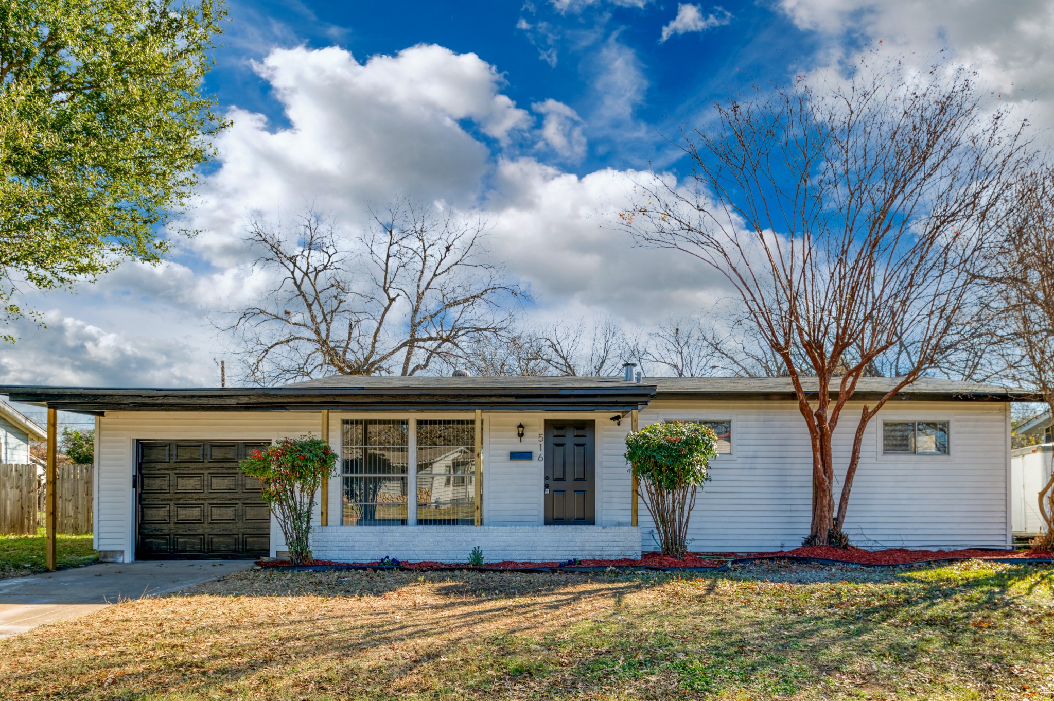 516 Buena Vista Drive Hurst TX 76053