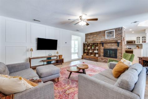 2800 Bedfordshire Bedford TX 76021