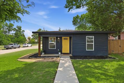 358 Birch Street Lewisville TX 75057