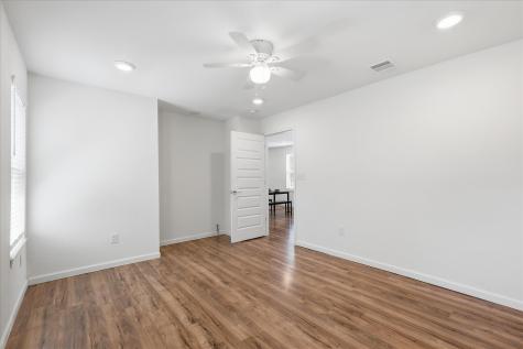 358 Birch Street Lewisville TX 75057