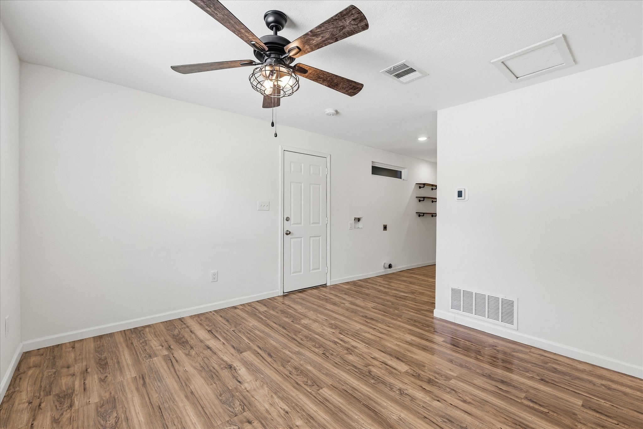 358 Birch Street Lewisville TX 75057