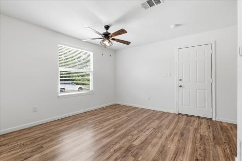 358 Birch Street Lewisville TX 75057