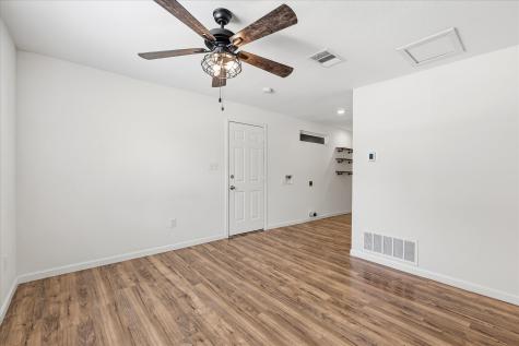 358 Birch Street Lewisville TX 75057