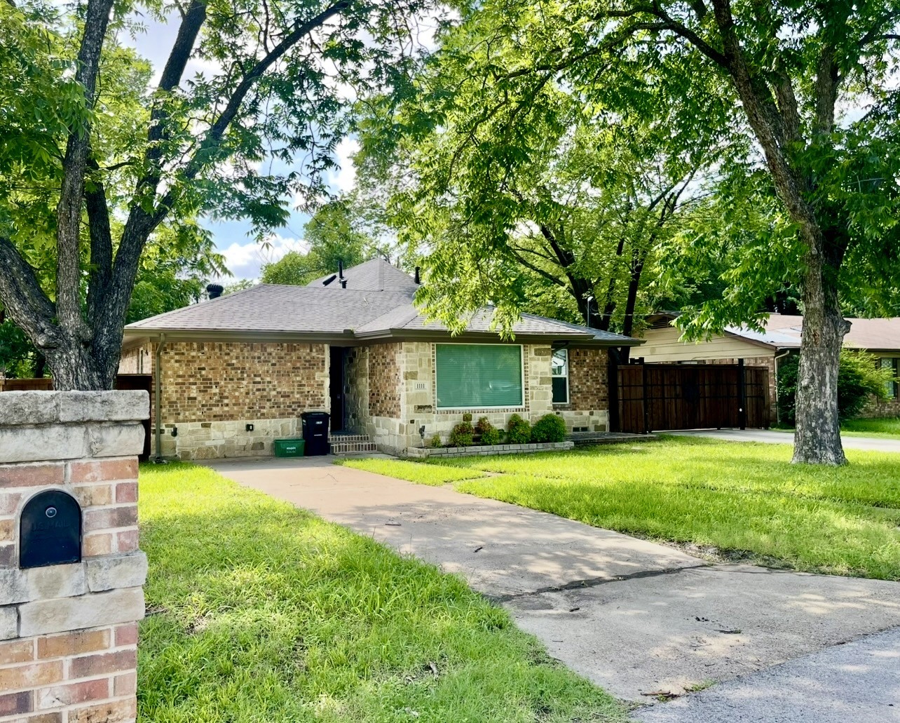 1111 Ervin Lane Mesquite TX 75149