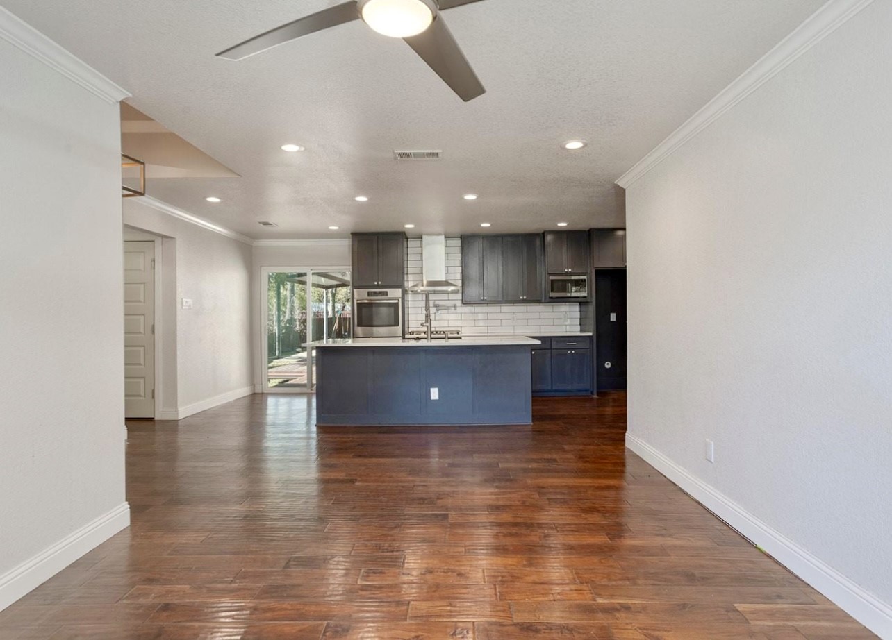 1111 Ervin Lane Mesquite TX 75149