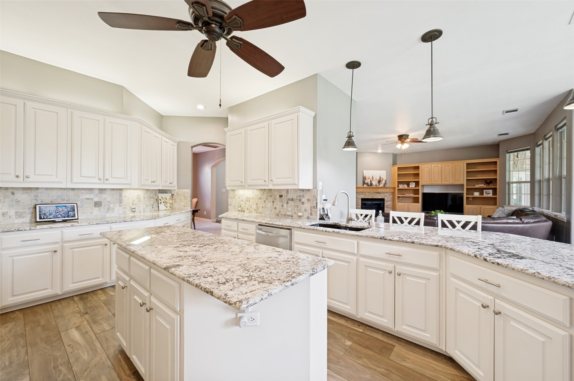 341 Onyx Drive Oak Point TX 75068
