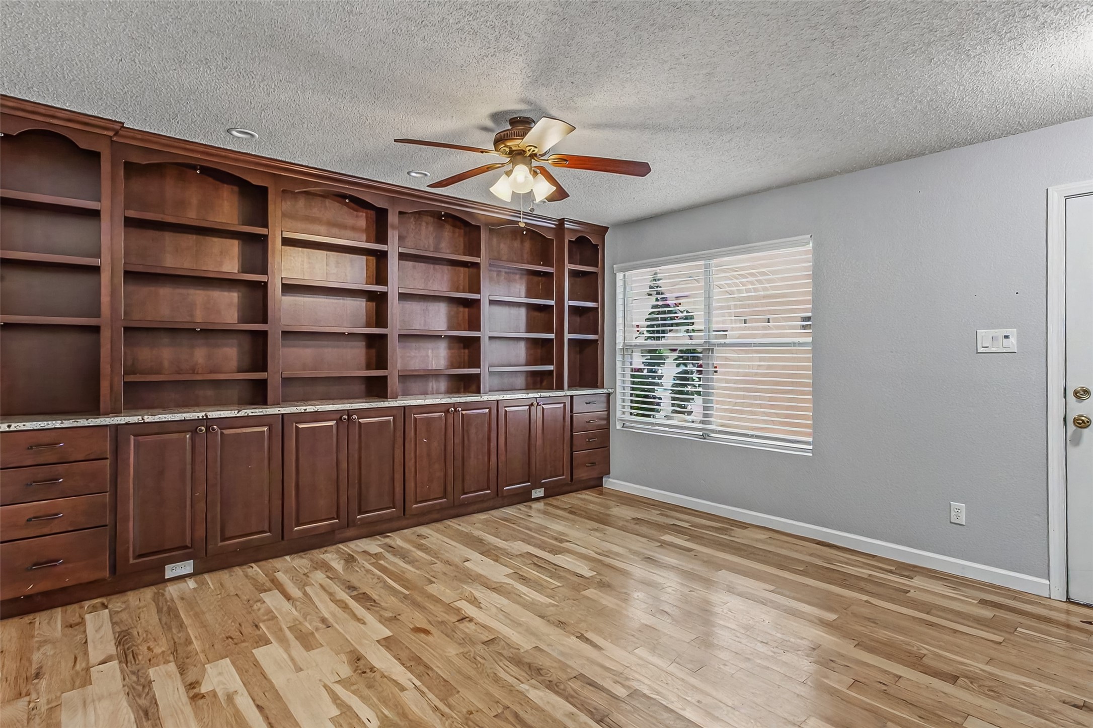 504 Tweeter Drive Fort Worth TX 76108