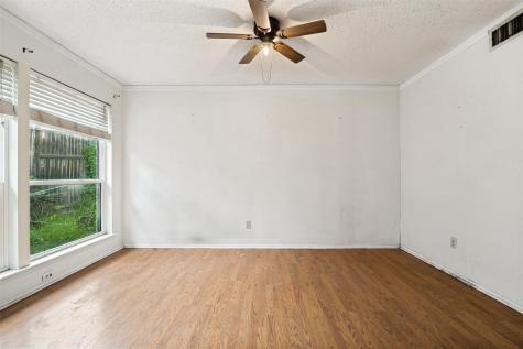 1101 Via Del Rey Mesquite TX 75150