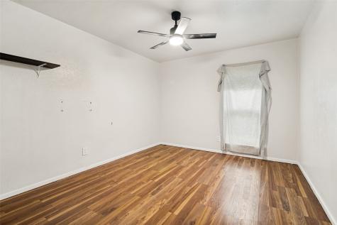 1101 Via Del Rey Mesquite TX 75150