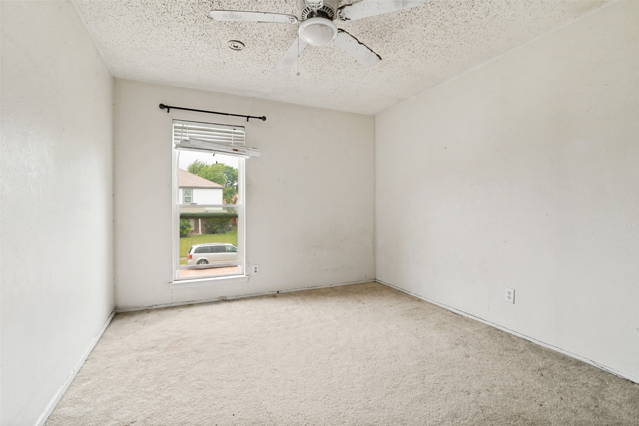 1101 Via Del Rey Mesquite TX 75150