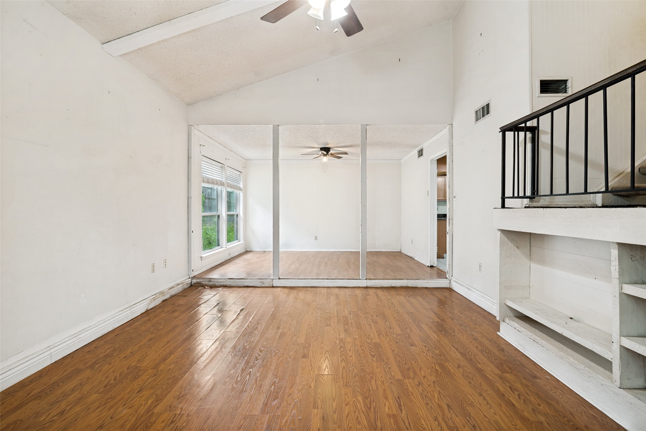 1101 Via Del Rey Mesquite TX 75150