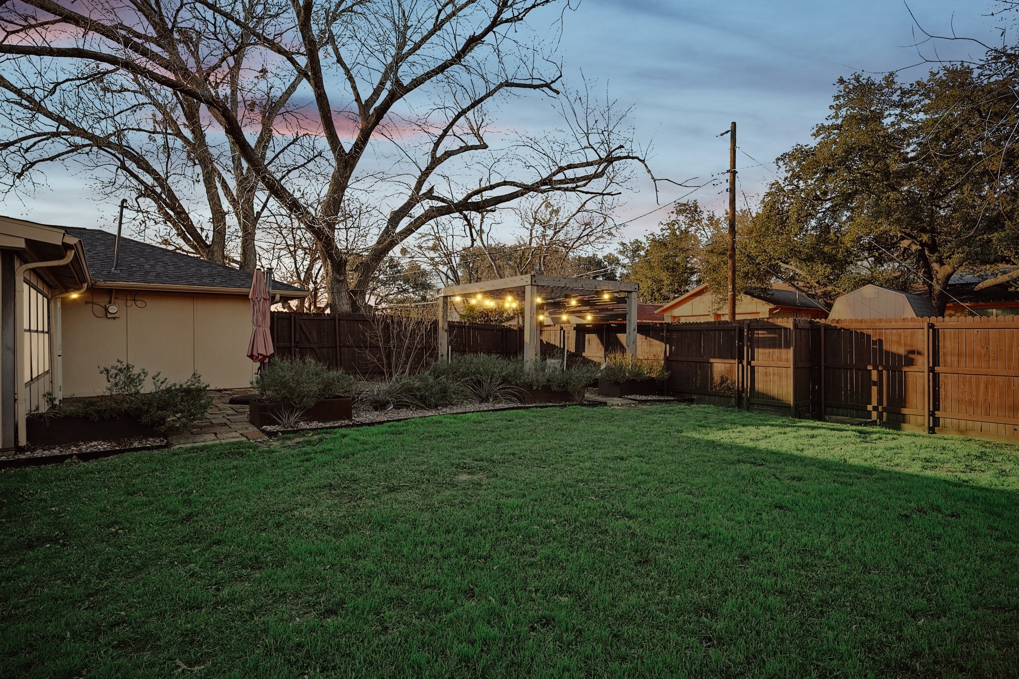 9235 Orbiter Drive Dallas TX 75243
