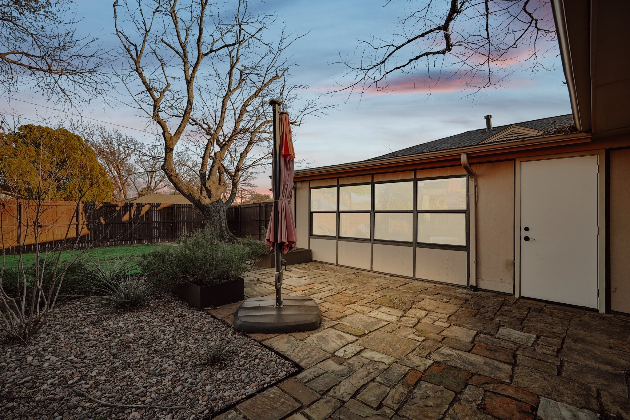 9235 Orbiter Drive Dallas TX 75243