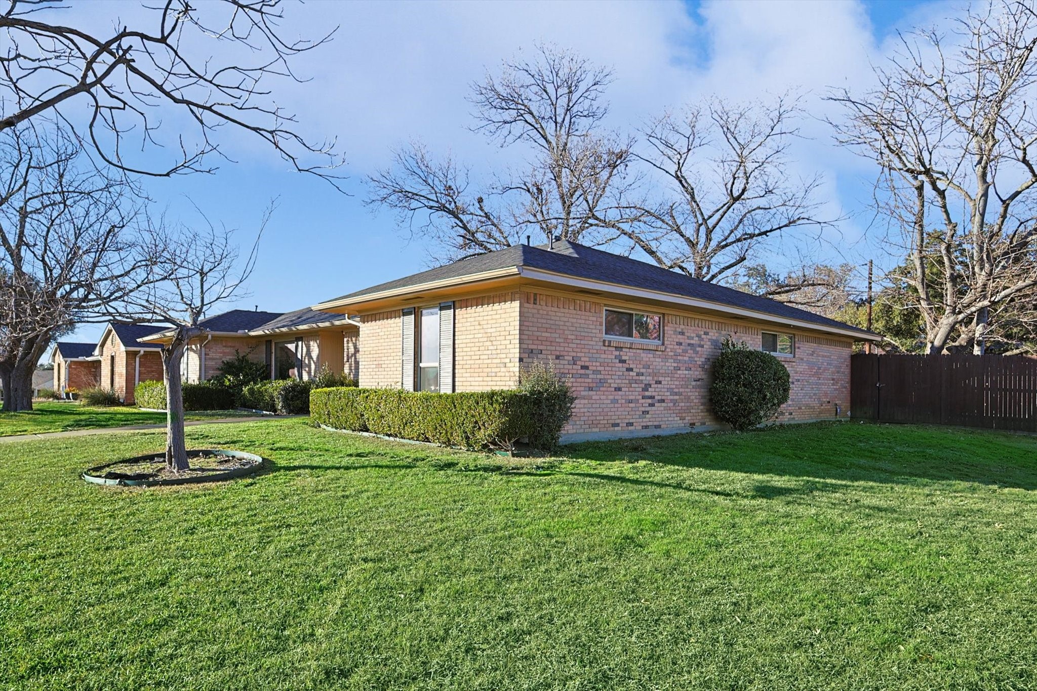9235 Orbiter Drive Dallas TX 75243