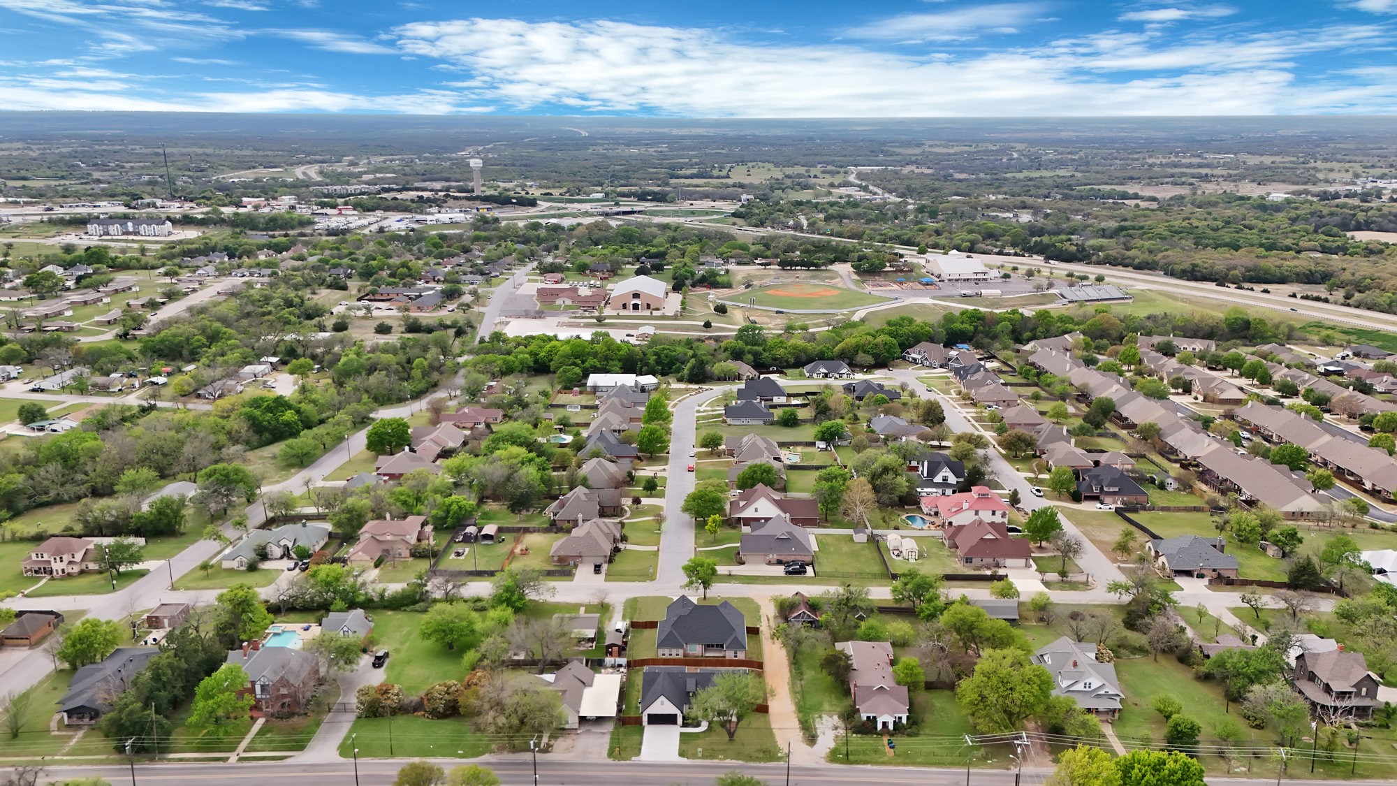 905 N Trinity Street Decatur TX 76234