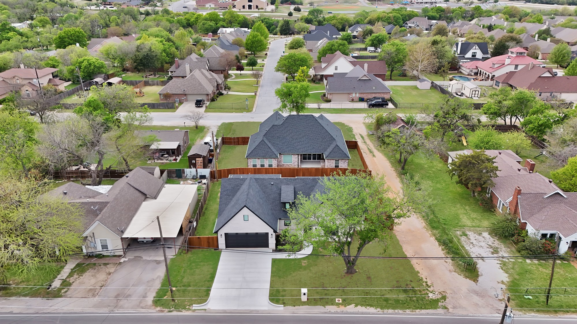 905 N Trinity Street Decatur TX 76234