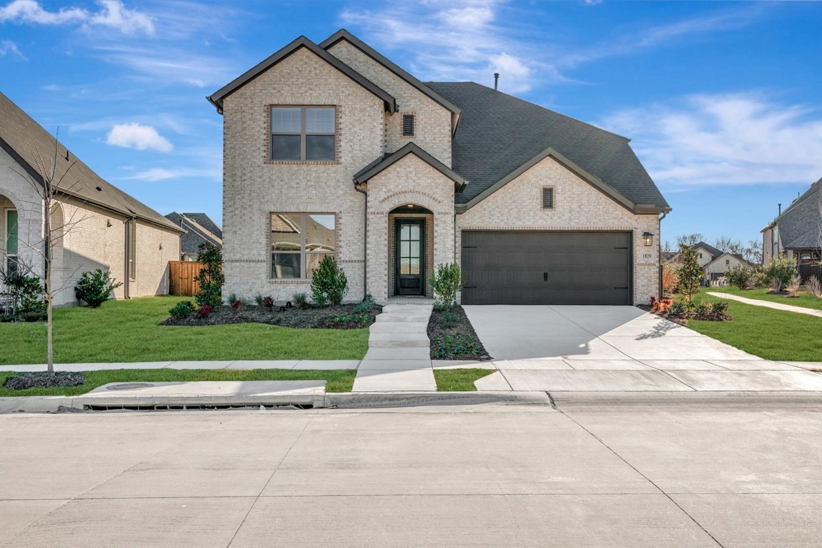 1829 Finn Avenue Van Alstyne TX 75495