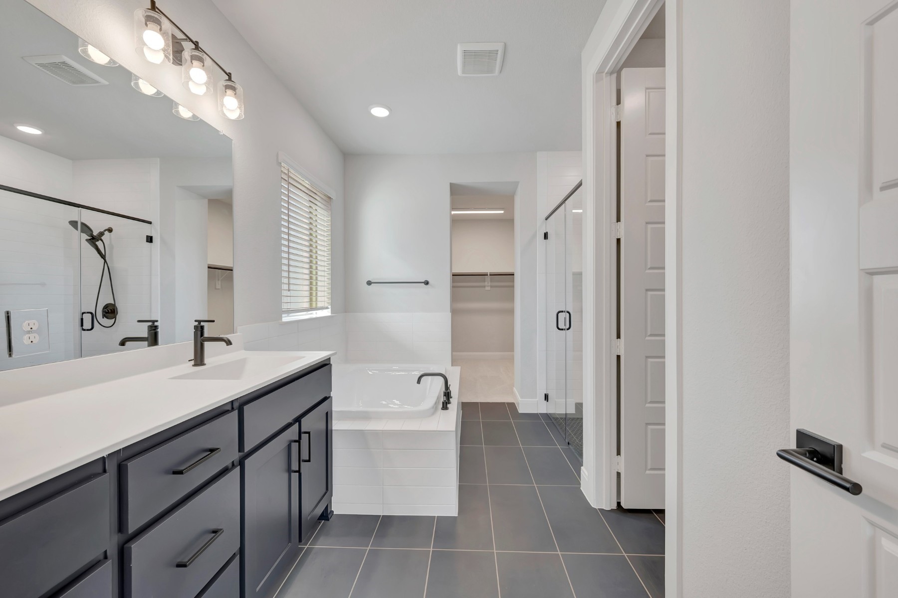 1829 Finn Avenue Van Alstyne TX 75495