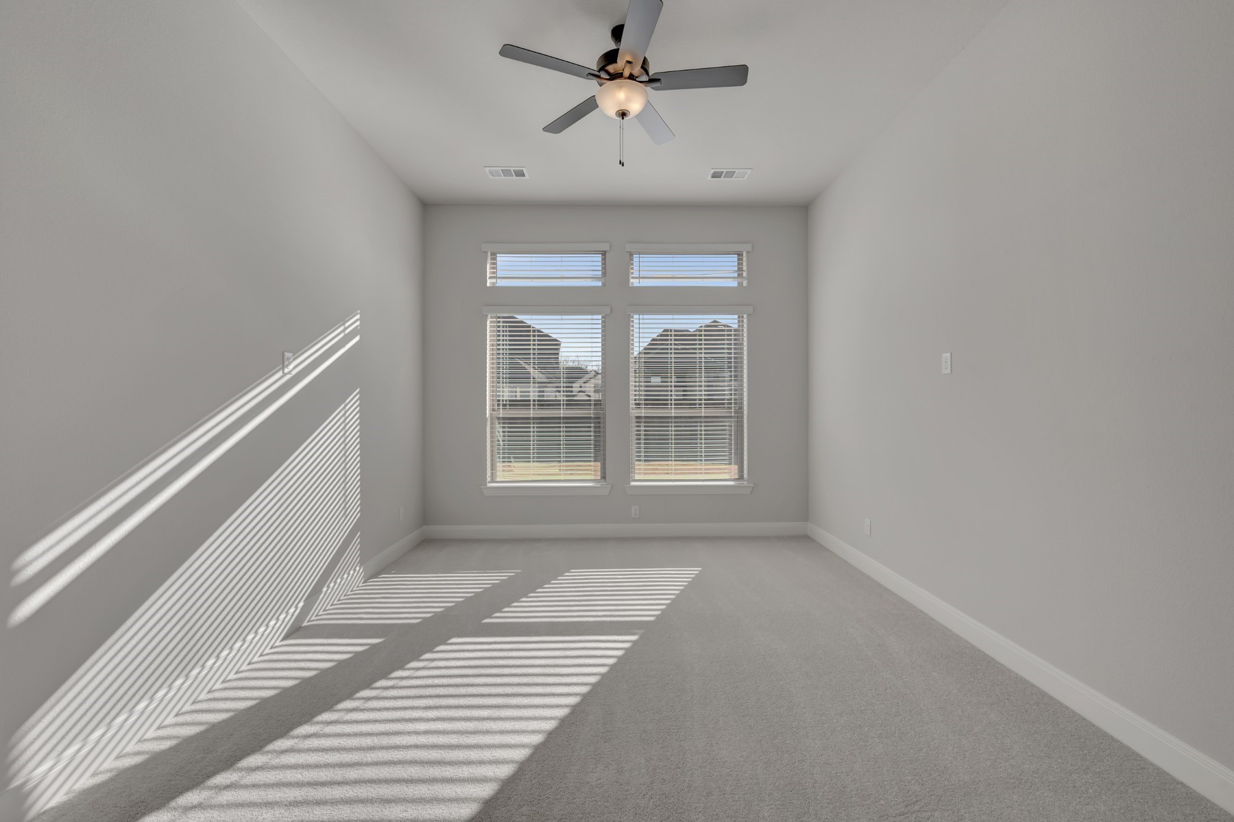 1829 Finn Avenue Van Alstyne TX 75495