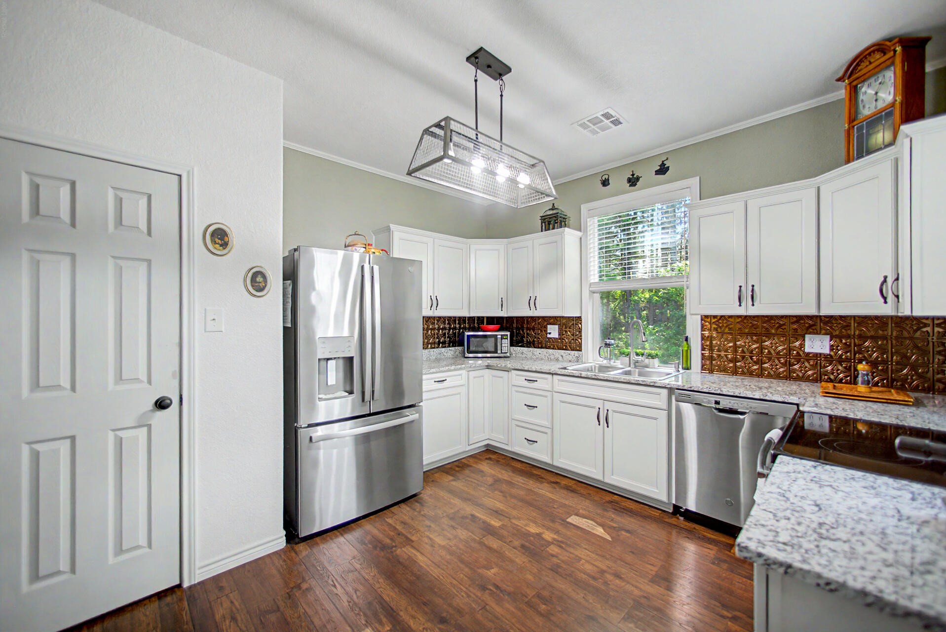 2874 An County Road Palestine TX 75763
