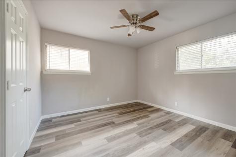 1902 Alan A Dale Road Arlington TX 76013