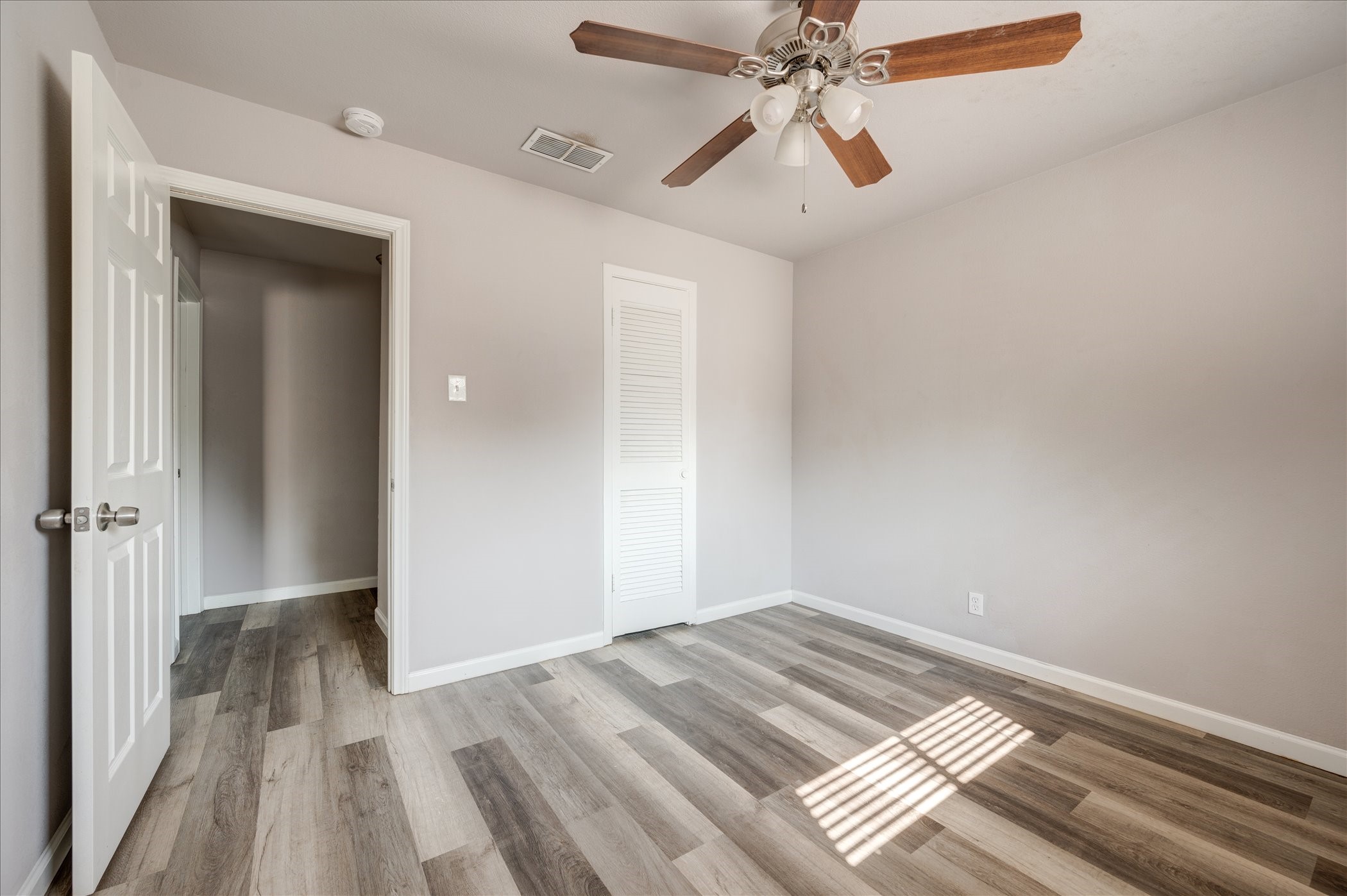 1902 Alan A Dale Road Arlington TX 76013